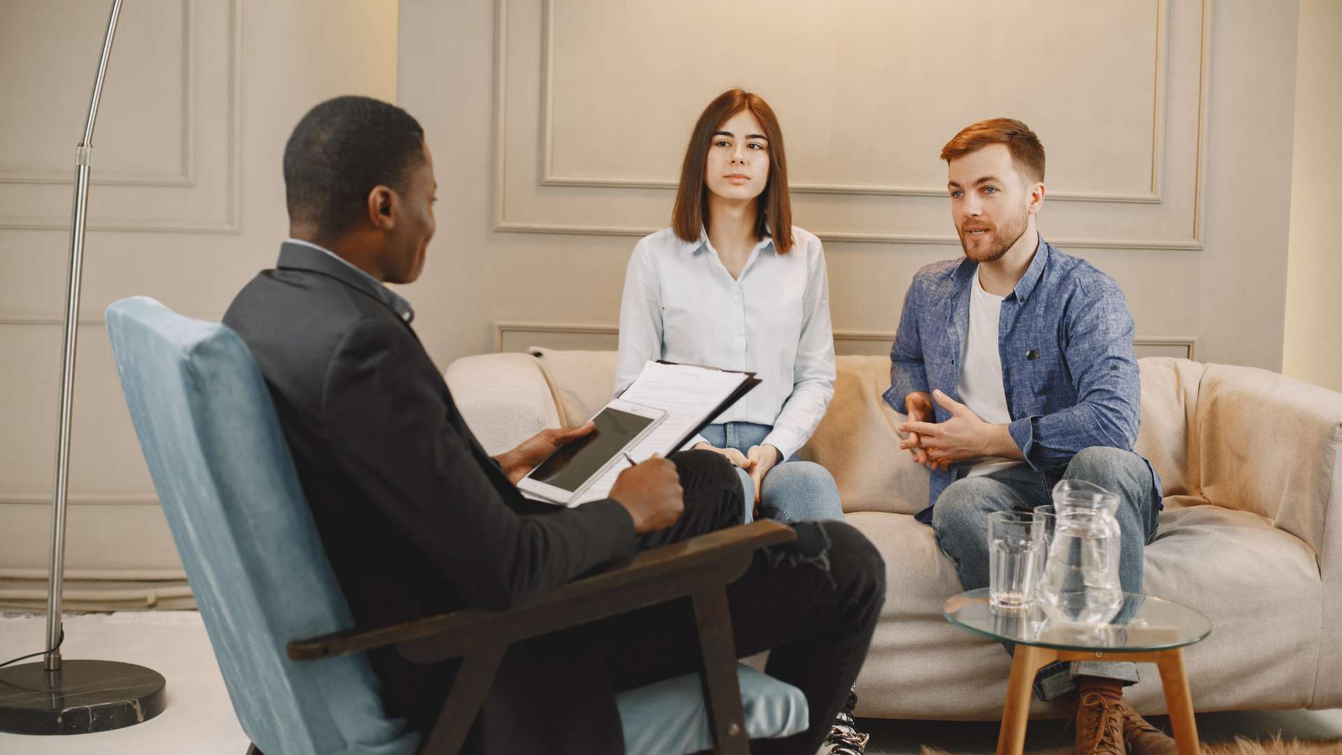 Family Therapy Eating Disorder Solutions Psychologist With Therapy Patient
