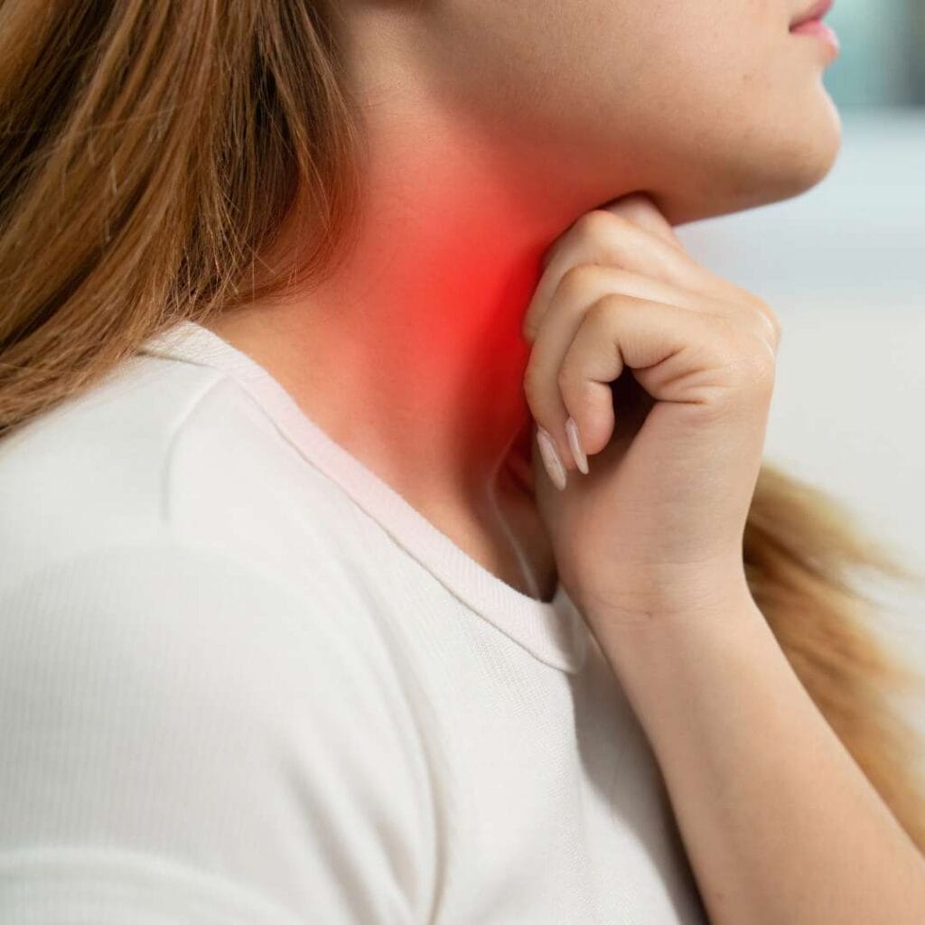 Infographic listing physical symptoms of bulimia including dental erosion, dehydration, and electrolyte imbalances